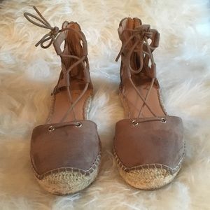 Slip on and tie up espadrilles